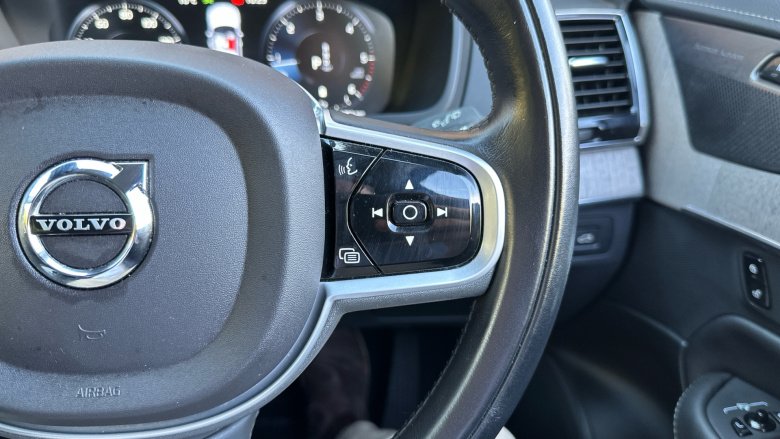 Volvo Xc90 2.0 B5D [235] Inscription Pro 5dr AWD Geartronic Diesel Estate